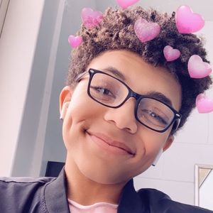 Meet your Posher, Aaron